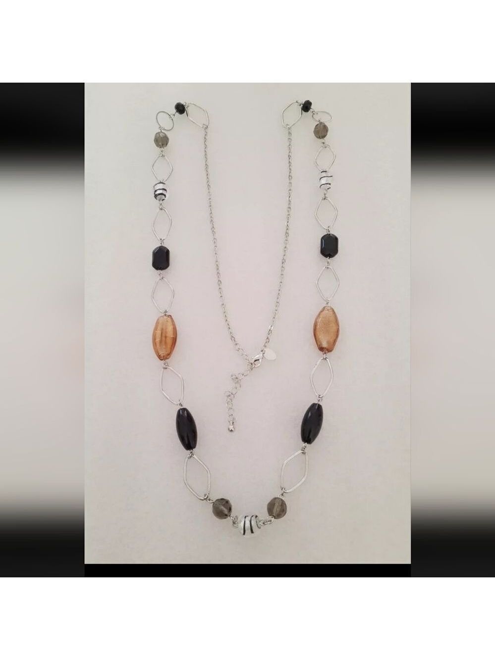 LIA SOPHIA SILVER TONE BLACK,GREY RESIN 37"- 40" NECKLACE NWT